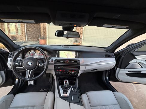 Used 2016 BMW M5 image 15