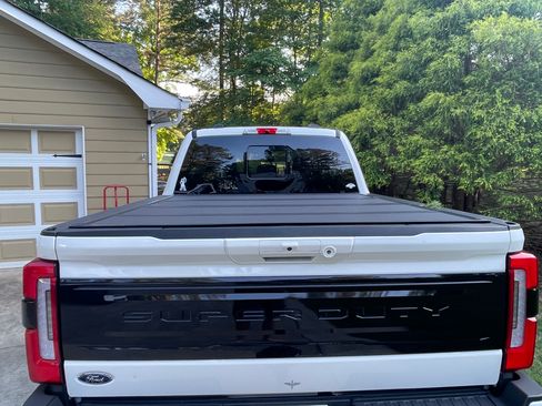 Used 2025 Ford F250 Platinum AWD/4WD image 5