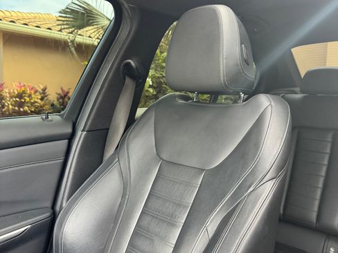 Used 2019 BMW 330i Sedan w/ Convenience Package image 20