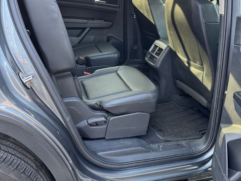 Used 2019 Volkswagen Atlas SE image 23