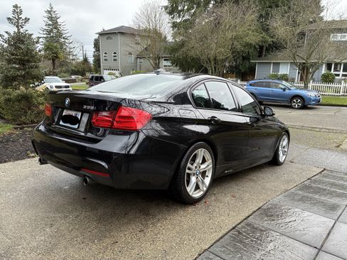 Used 2014 BMW 335i xDrive Sedan image 9