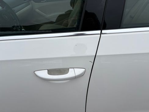 Used 2014 Volkswagen Passat 2.5 SE image 15