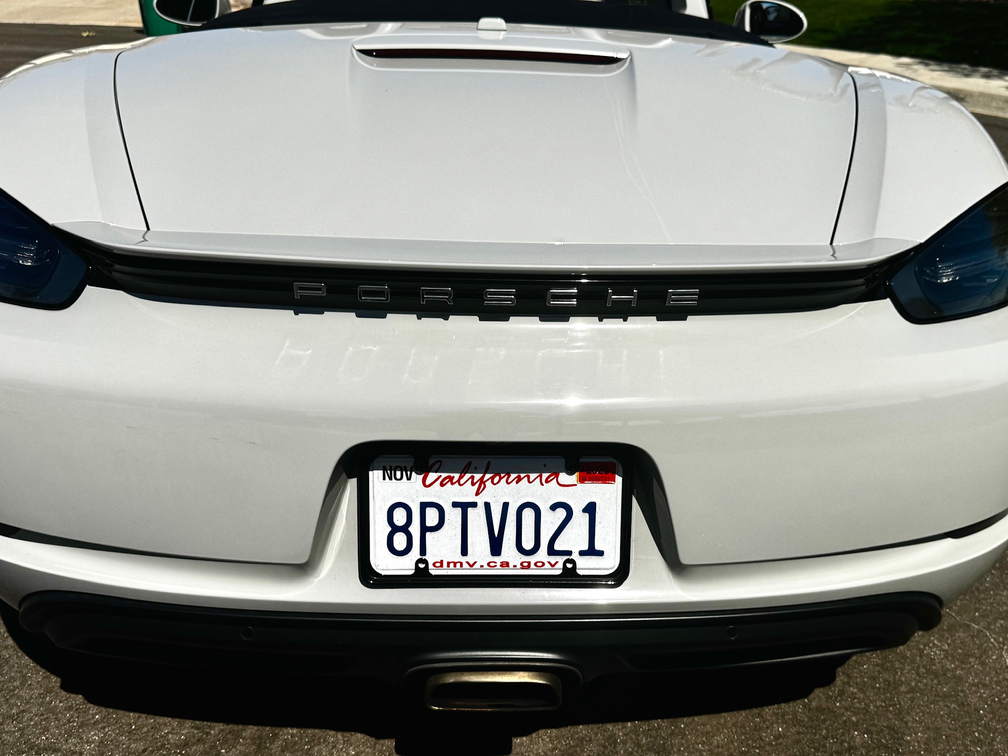 Used 2018 Porsche 718 Boxster RWD image 6