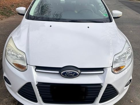 Used 2014 Ford Focus SE image 6