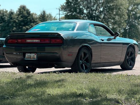 Used 2013 Dodge Challenger R/T Plus RWD image 4