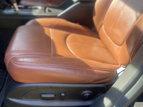 Used 2017 Chevrolet Traverse LT image 5