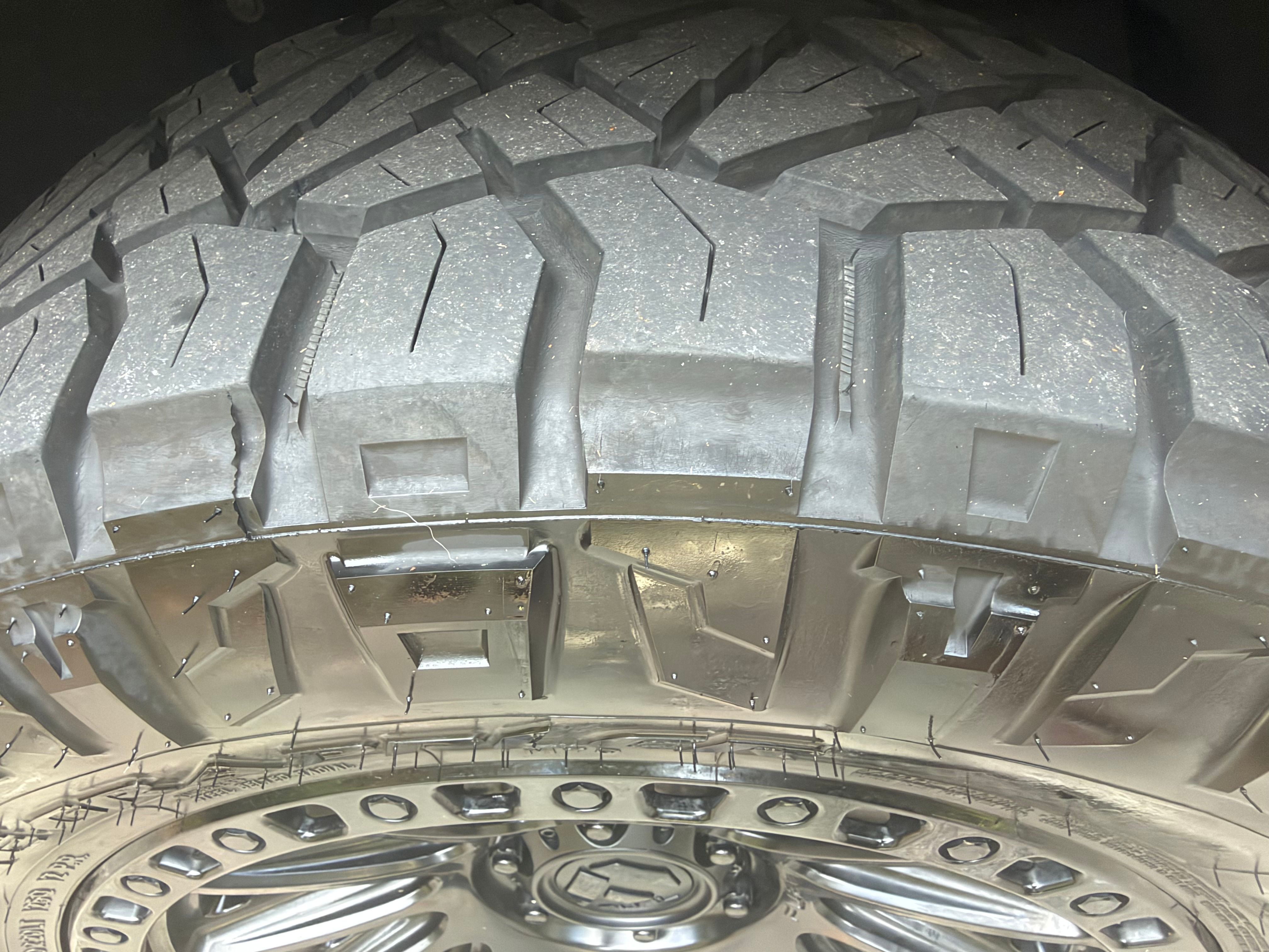 Used 2023 GMC Yukon XL Denali AWD/4WD image 19