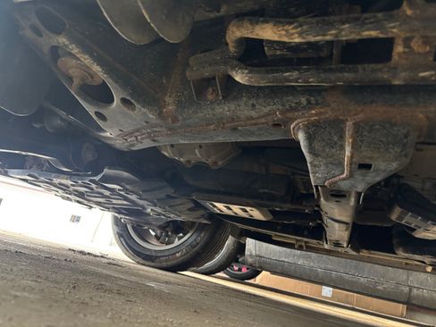 Used 2014 Lexus LX 570 4WD image 14