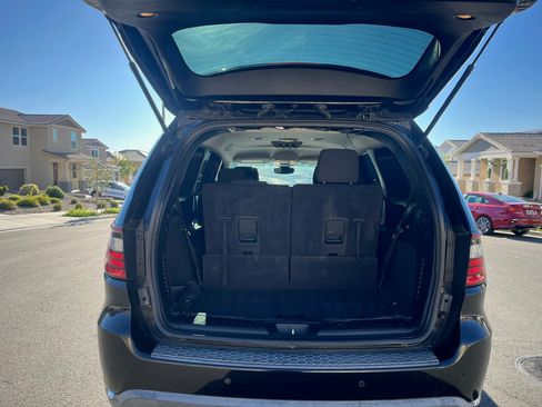 Used 2019 Dodge Durango SXT image 13