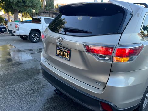 Used 2015 Toyota Highlander Plus image 9