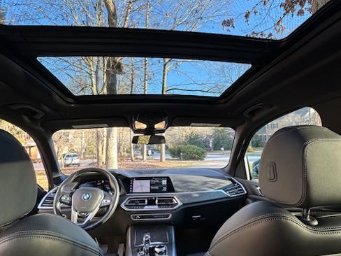 Used 2023 BMW X5 xDrive45e w/ Executive Package image 10