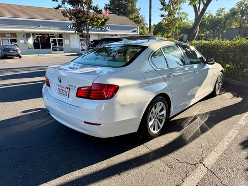 Used 2015 BMW 528i Sedan RWD image 9