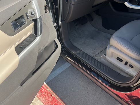 Used 2012 Ford Edge SEL image 8