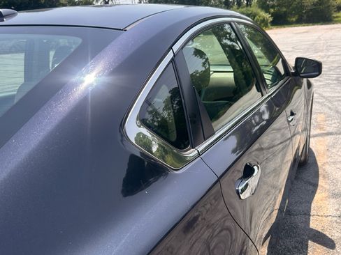 Used 2015 Nissan Altima 2.5 SL w/ Moonroof Package FWD image 5