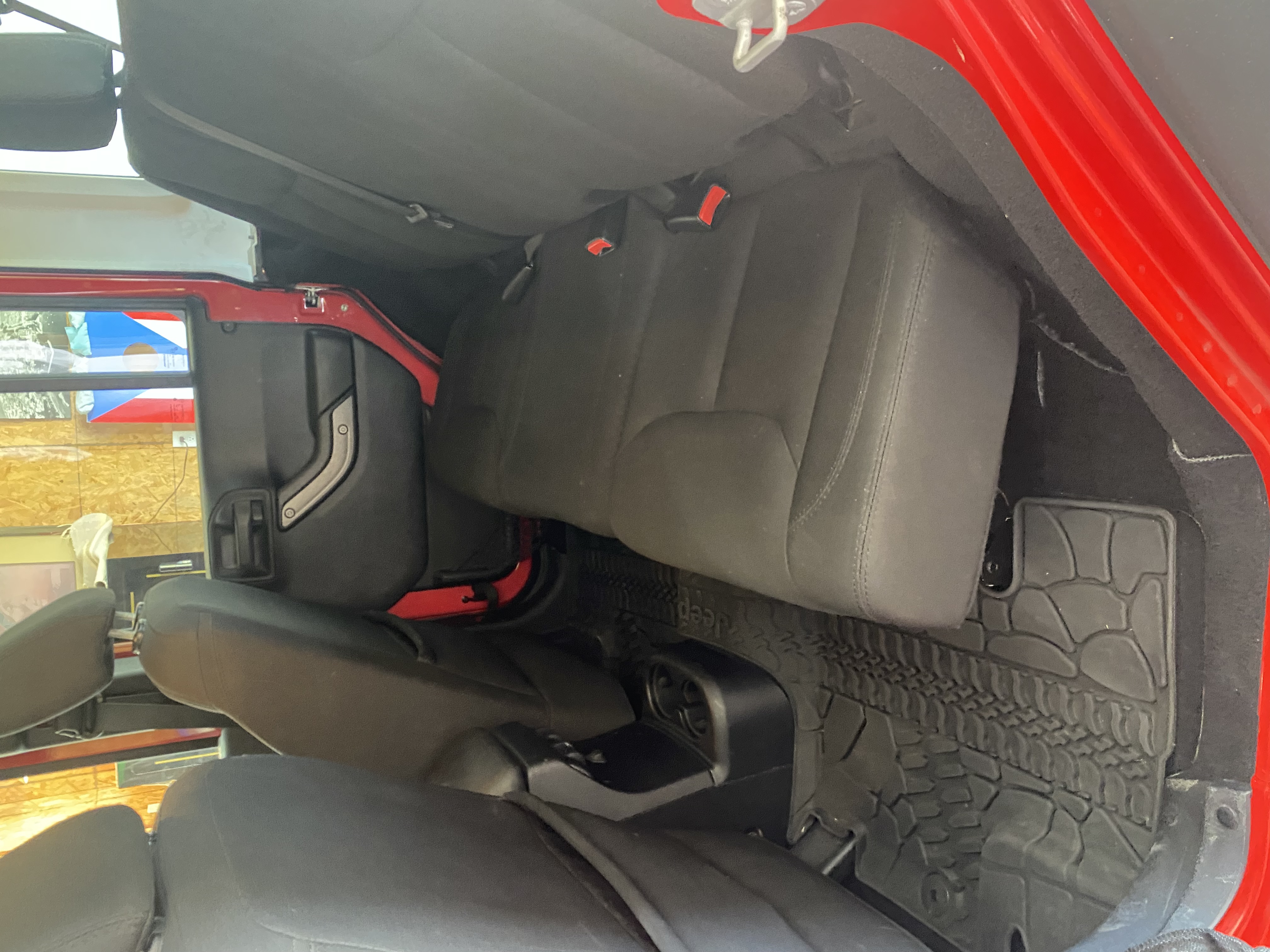 Used 2014 Jeep Wrangler Unlimited Sport w/ Quick Order Package 24S AWD/4WD image 5