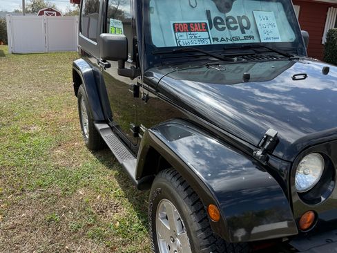 Used 2011 Jeep Wrangler Sahara w/ Dual Top Group image 5