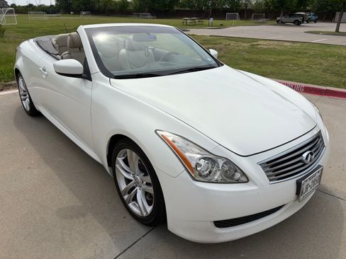 Used 2010 INFINITI G37 Sport w/ Premium Pkg image 1