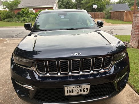 Used 2022 Jeep Grand Cherokee Limited 4xe AWD/4WD image 2