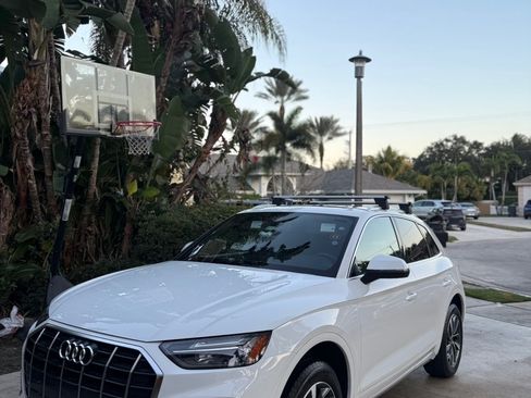 Used 2021 Audi Q5 2.0T Premium w/ Convenience Package image 16