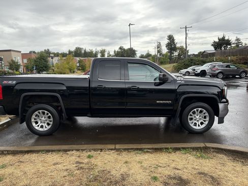 Used 2016 GMC Sierra 1500 SLE w/ SLE Value Package AWD/4WD image 5