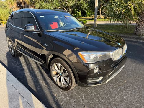 Used 2017 BMW X3 xDrive28i AWD/4WD image 2