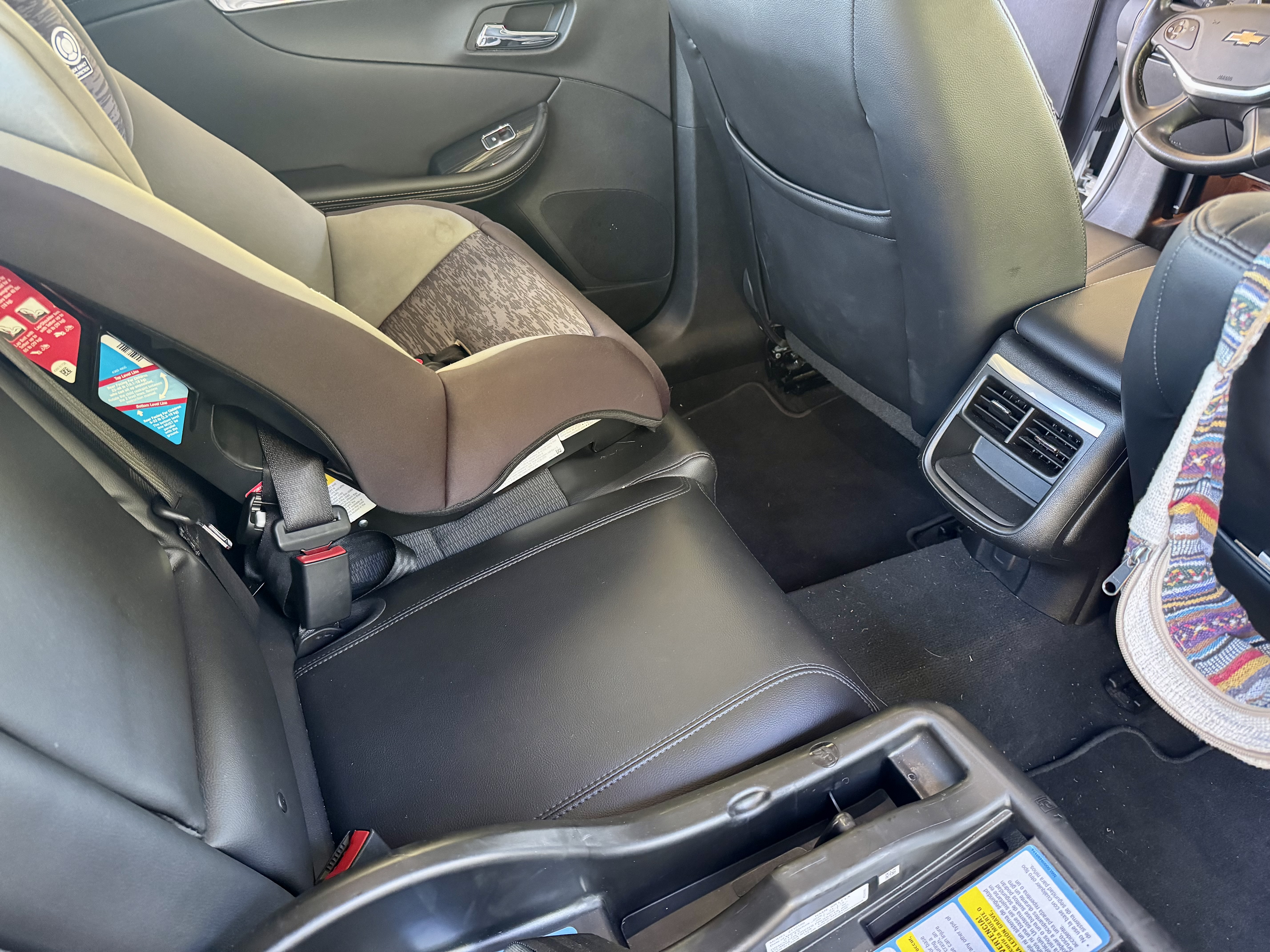 Used 2017 Chevrolet Impala LT w/ Convenience Package FWD image 8