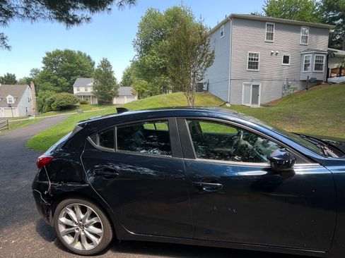 Used 2015 MAZDA MAZDA3 s Grand Touring FWD image 9
