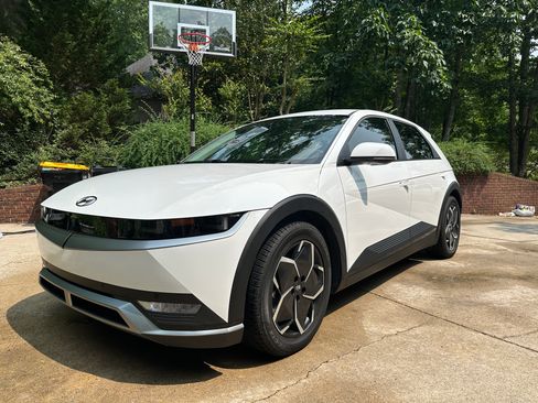 Used 2023 Hyundai Ioniq 5 SEL w/ Cargo Package image 11