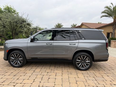 Used 2021 Cadillac Escalade Sport Platinum image 4