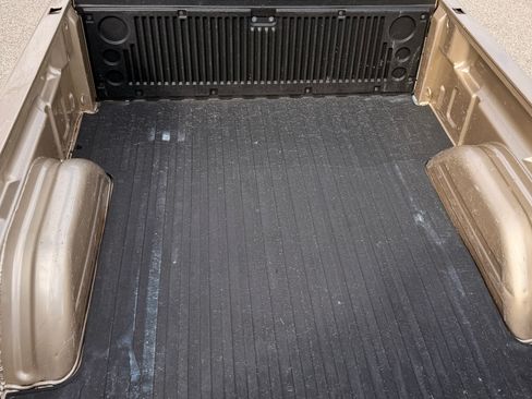 Used 2005 Chevrolet Silverado 2500 LS image 12