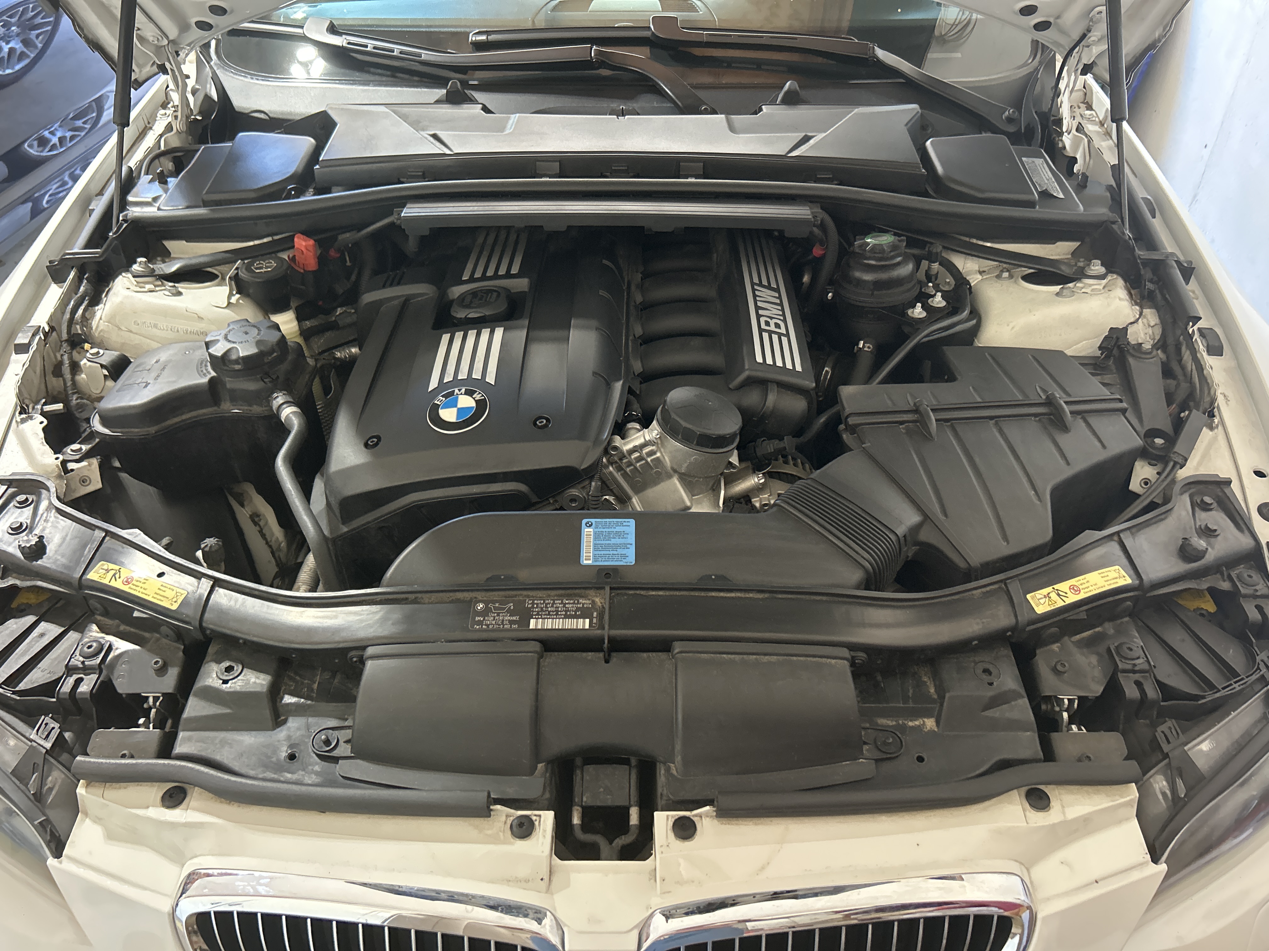 Used 2009 BMW 328i Coupe RWD image 8