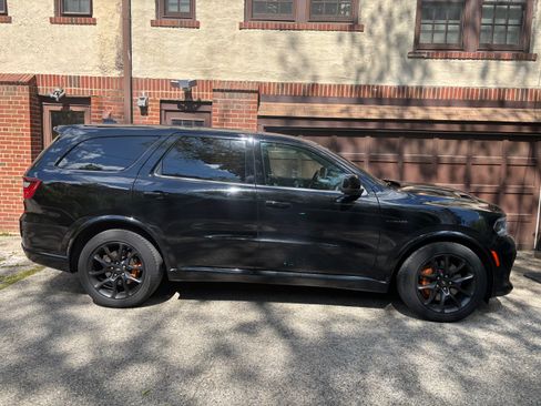 Used 2023 Dodge Durango R/T AWD/4WD image 1