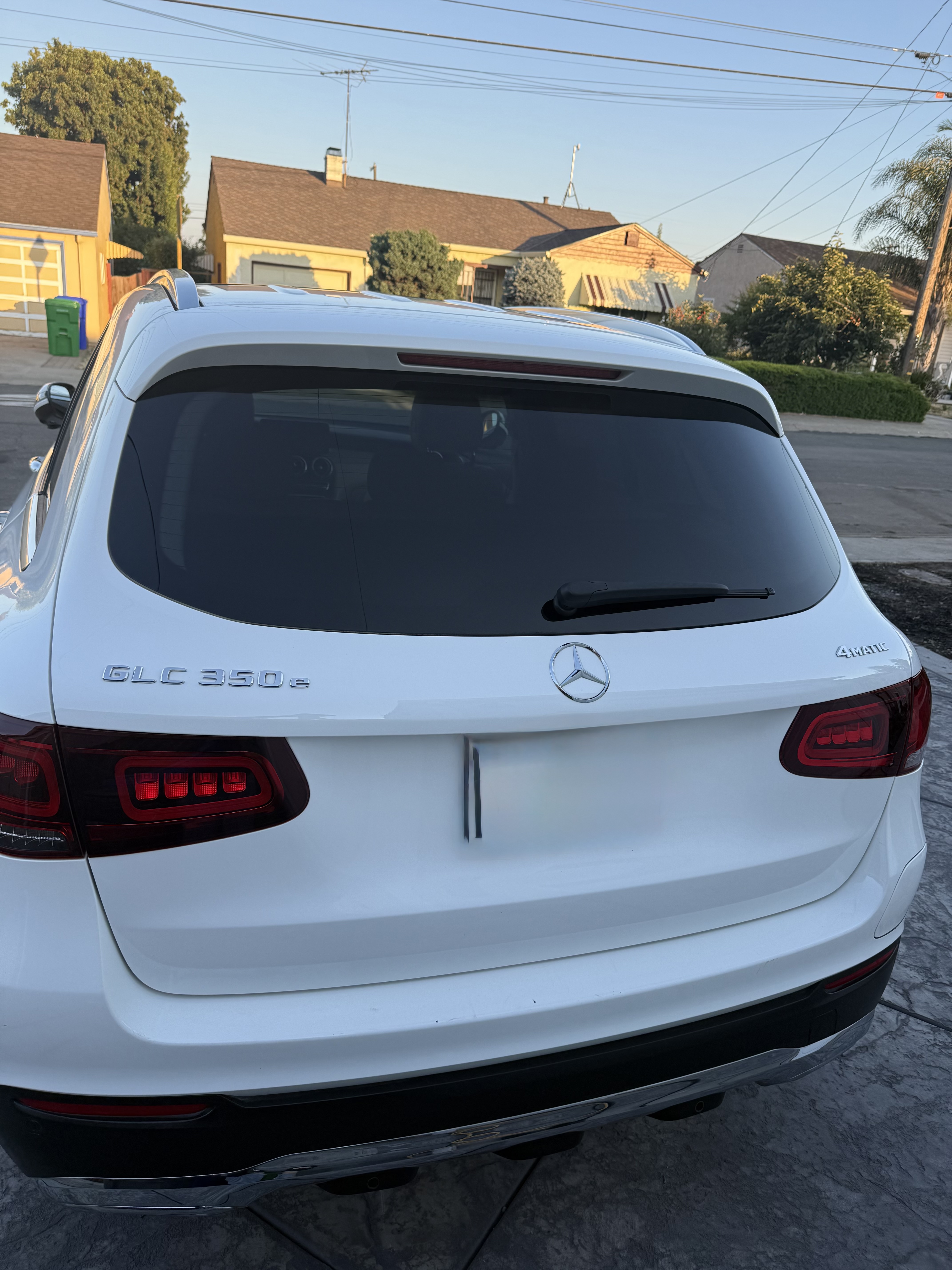 Used 2020 Mercedes-Benz GLC 350e 4MATIC image 5
