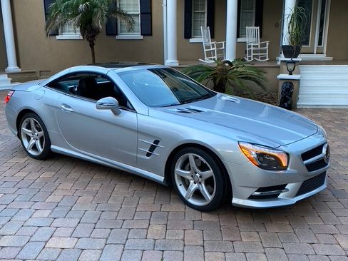 Used 2013 Mercedes-Benz SL 550 image 1