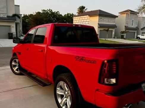 Used 2016 RAM 1500 Sport w/ Comfort Group image 6