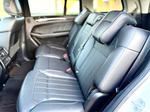 Used 2016 Mercedes-Benz GL 320 BlueTEC 4MATIC image 17