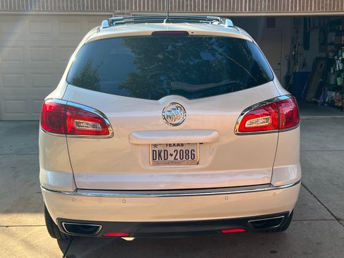 Used 2014 Buick Enclave Premium image 4