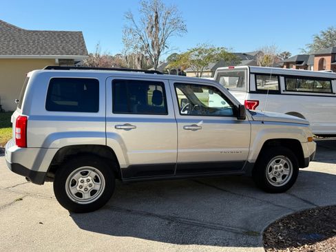 Used 2012 Jeep Patriot Sport w/ PWR Value Group image 4