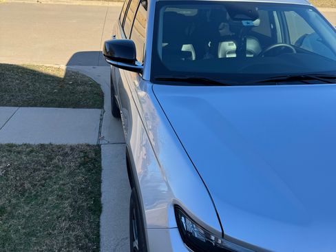 Used 2023 Jeep Grand Cherokee L Limited image 1