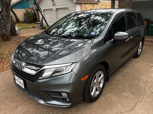 Used 2018 Honda Odyssey EX-L image 1