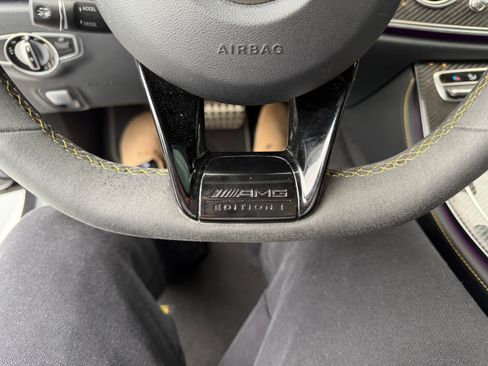 Used 2018 Mercedes-Benz E 63 AMG S image 28
