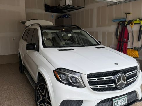 Used 2018 Mercedes-Benz GLS 550 4MATIC image 4