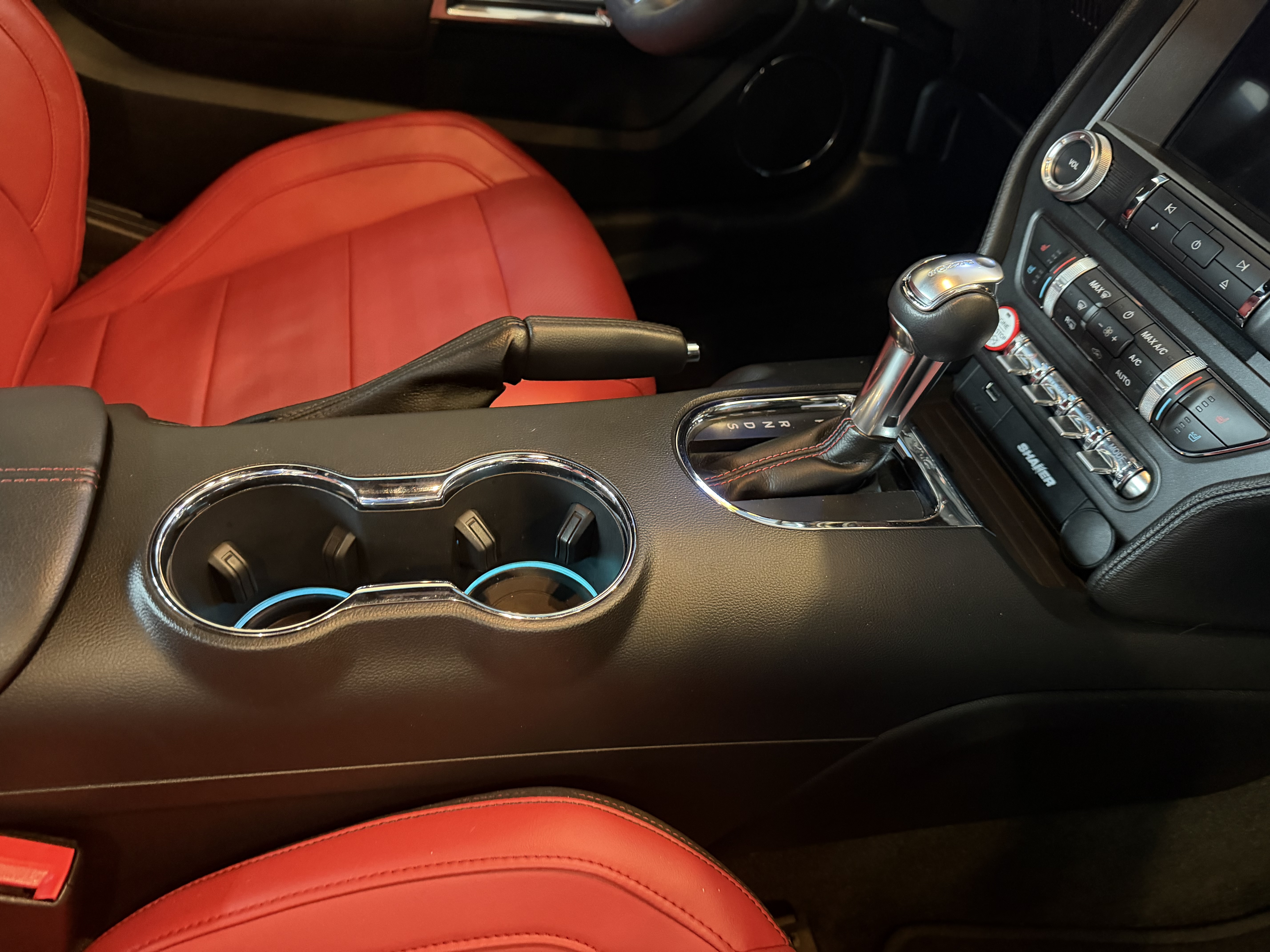 Used 2016 Ford Mustang GT Premium w/ Equipment Group 401A RWD image 6