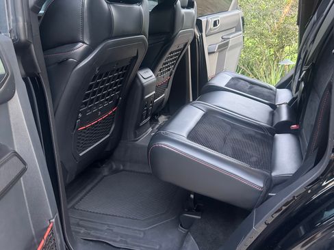 Used 2023 Ford Bronco Raptor AWD/4WD image 13