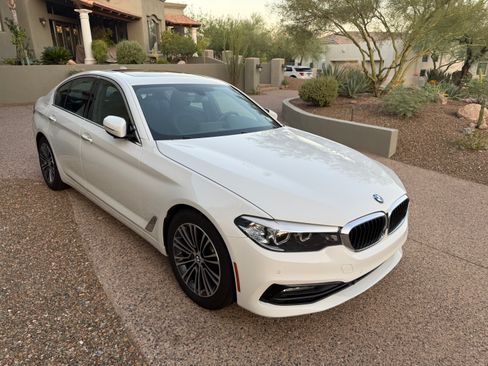 Used 2017 BMW 530i xDrive AWD/4WD image 5
