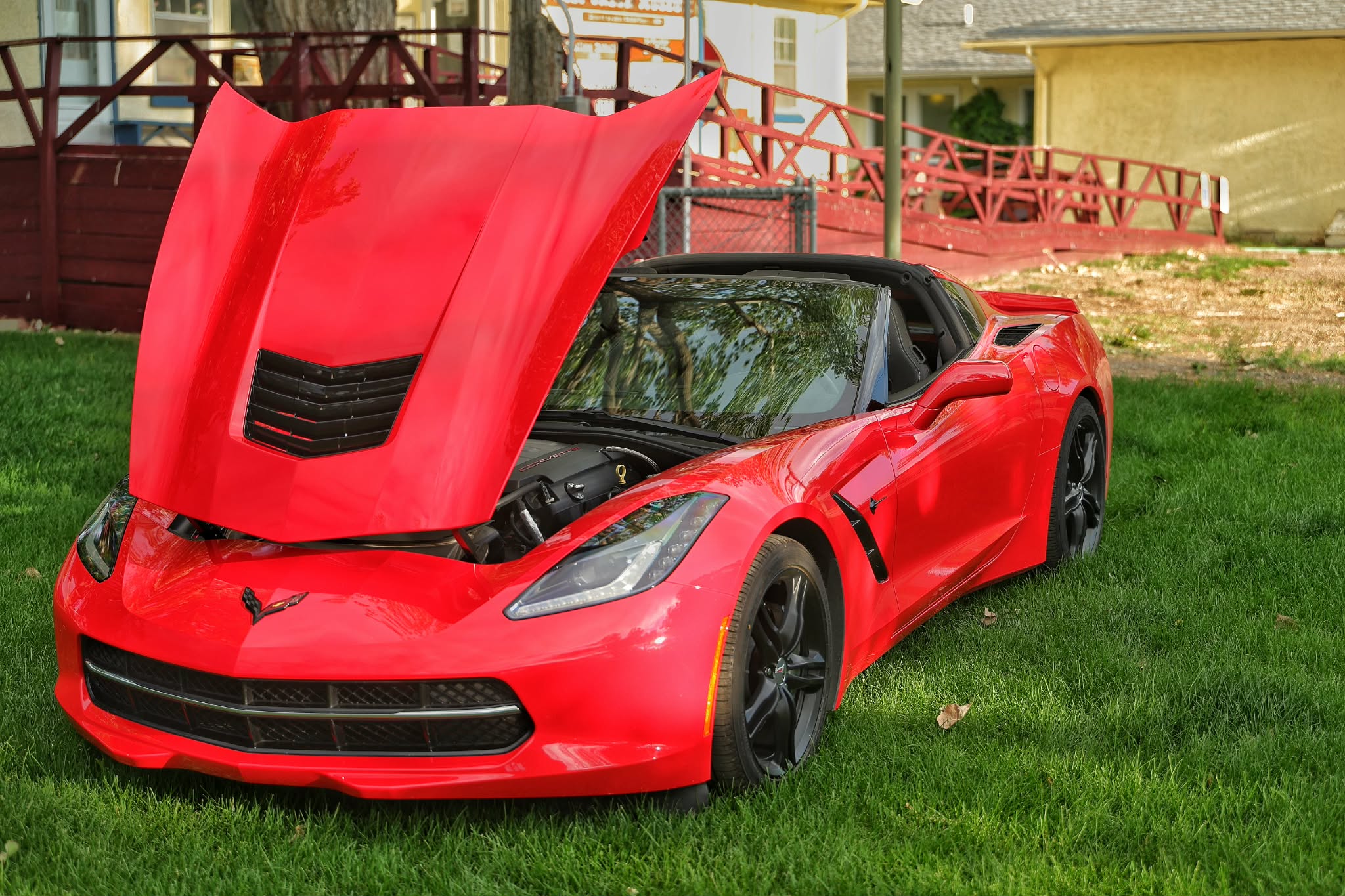 Used 2016 Chevrolet Corvette Stingray Coupe RWD image 2
