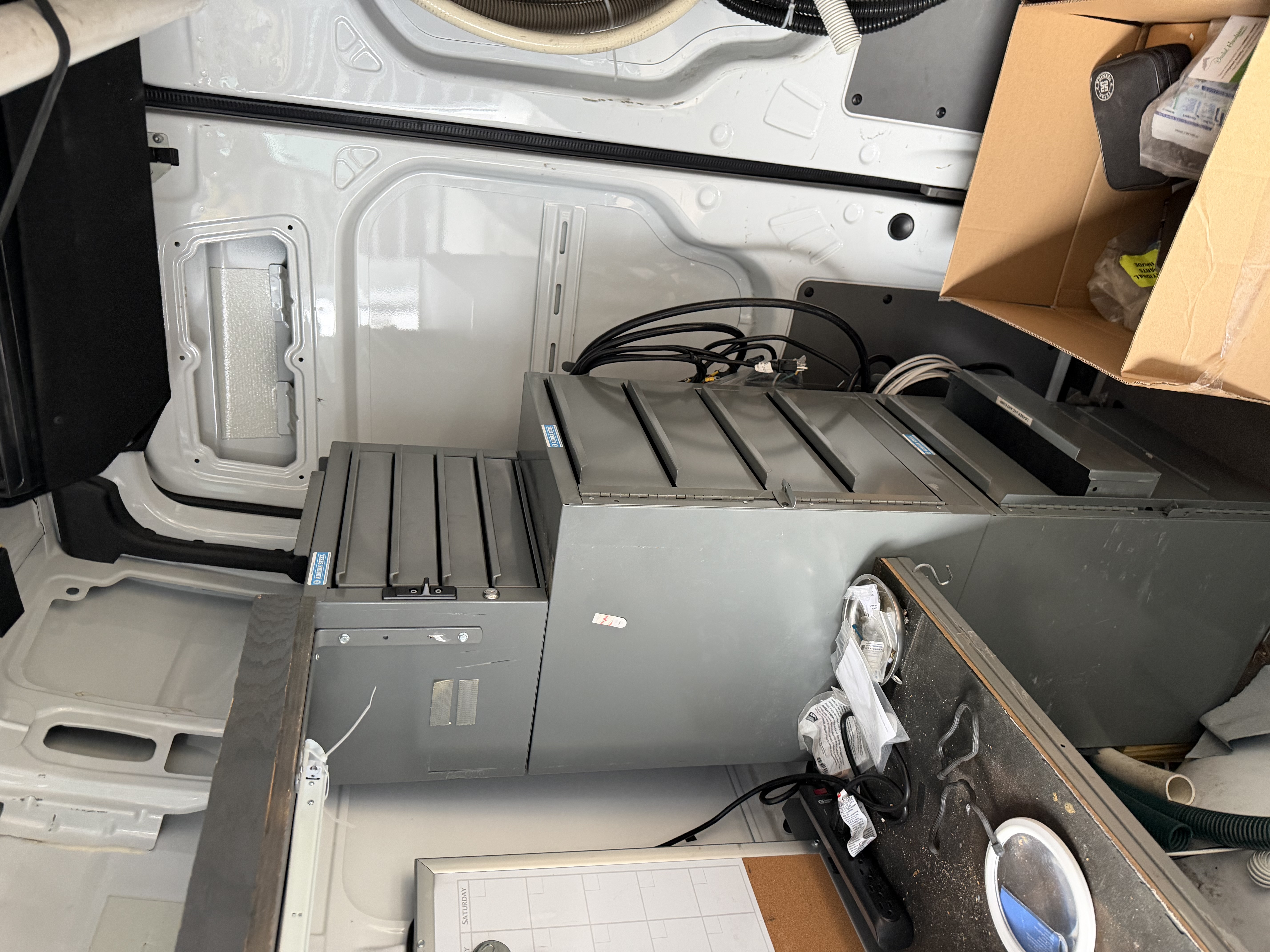 Used 2014 Mercedes-Benz Sprinter 2500 image 12
