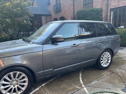 Used 2019 Land Rover Range Rover HSE AWD/4WD image 1