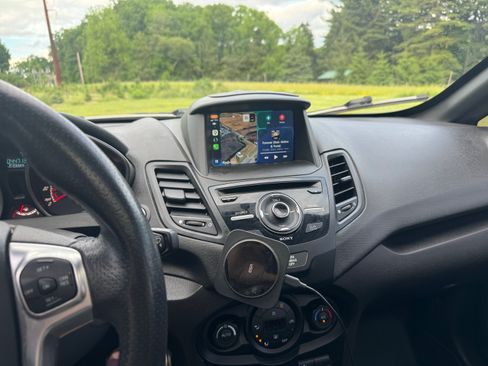 Used 2017 Ford Fiesta ST FWD image 17
