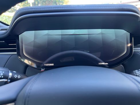 Used 2025 Land Rover Range Rover Sport Dynamic SE image 21